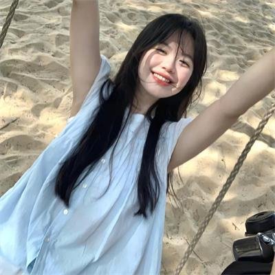 明洞重逢 海报